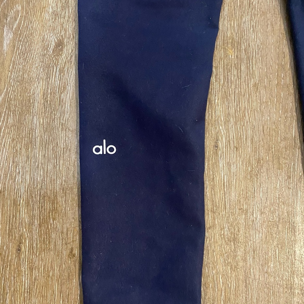 ALO Yoga High-Waist Airbrush Leggings - Size XS (Dark Blue) - Picture 5 of 8